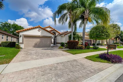 6853 Castlemaine Ave, Boynton Beach, FL 33437