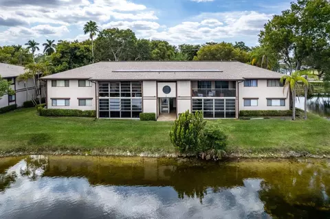 9985 N Belfort #204, Tamarac, FL 33321