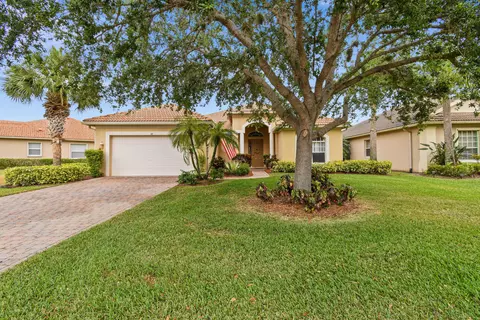 411 NW Sheffield Cir, Port Saint Lucie, FL 34983