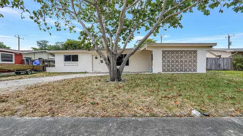710 SW 69th, Pembroke Pines, FL 33023
