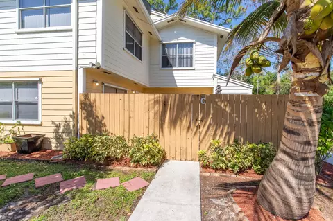 13765 Bottlebrush Ct #C, Wellington, FL 33414
