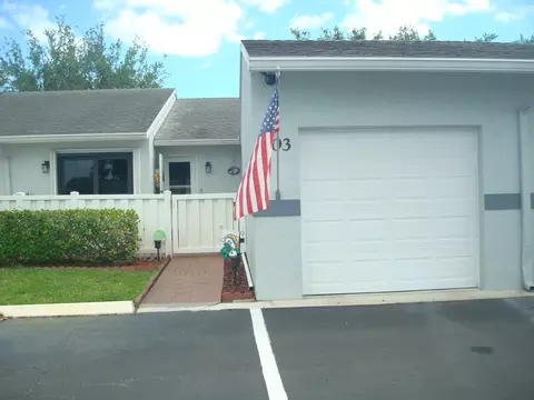 2640 Gately Dr W #703, West Palm Beach, FL 33415