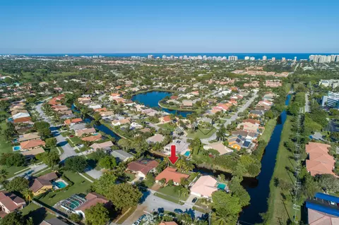 6900 NW 4th Ave, Boca Raton, FL 33487