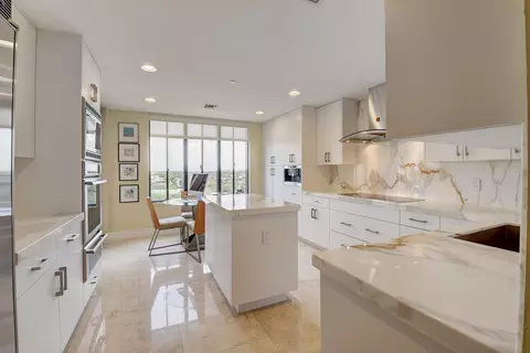 200 E Palmetto Park #702, Boca Raton, FL 33432