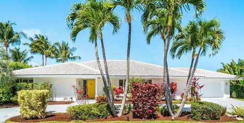 8485 SE Gulfstream Pl, Hobe Sound, FL 33455