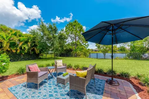 564 SW Sun Cir, Palm City, FL 34990