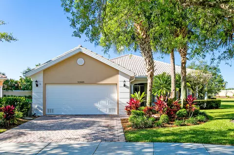10985 SW Hartwick Dr, Port Saint Lucie, FL 34987