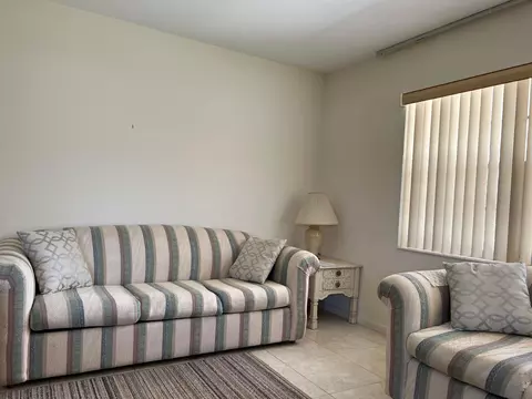 200 Coventry I, West Palm Beach, FL 33417