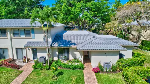 6 Westgate Ln #D, Boynton Beach, FL 33436