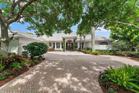 18559 SE Palm Island Ln, Jupiter, FL 33458