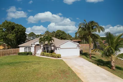 915 SW Harvard, Port Saint Lucie, FL 34953