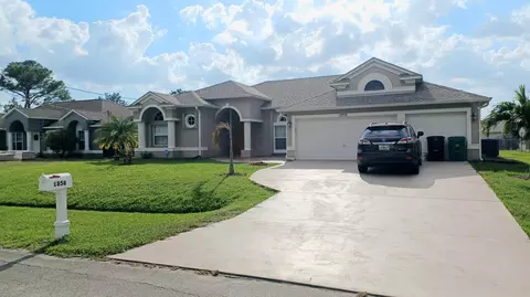 1858 SW Beeker St, Port Saint Lucie, FL 34953