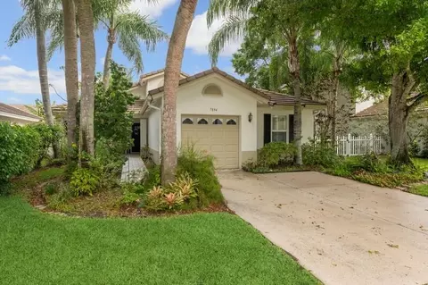 7894 Manor Forest Blvd, Boynton Beach, FL 33435