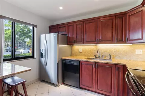 4832 Esedra Ct #102, Lake Worth, FL 33467