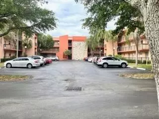 3100 Holiday Springs Blvd #203, Margate, FL 33063