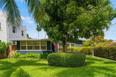 411 31st, West Palm Beach, FL 33407