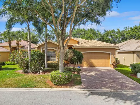 7445 Forest Park Way, Boynton Beach, FL 33437