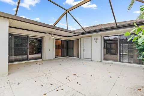 6256 SE Monticello Ter, Hobe Sound, FL 33455