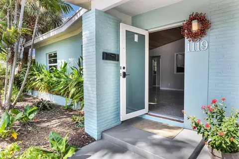 1119 N M St, Lake Worth Beach, FL 33460