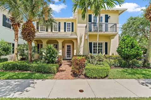 231 W Bay Cedar Cir, Jupiter, FL 33458