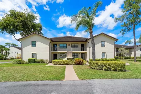 7665 Tahiti Ln #104, Lake Worth, FL 33467