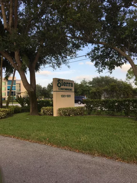 1061 SE Monterey Rd #D 19, Stuart, FL 34994