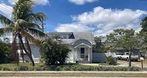 1147 S Ridge St, Lake Worth Beach, FL 33460