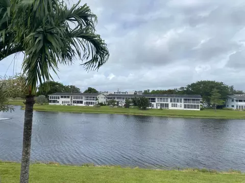 611 Durham V, Deerfield Beach, FL 33442