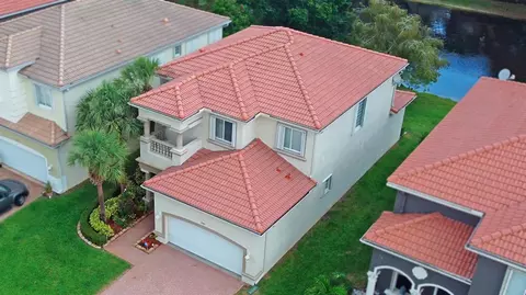 1048 Grove Park Cir S, Boynton Beach, FL 33436