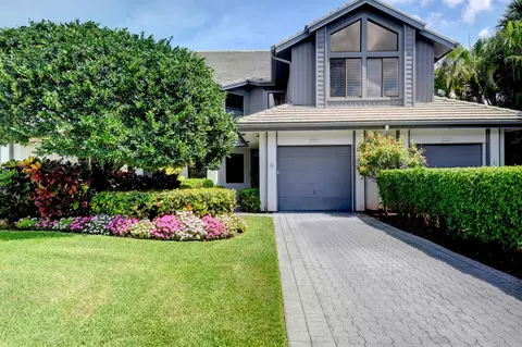 21181 Clubside Dr #D, Boca Raton, FL 33434
