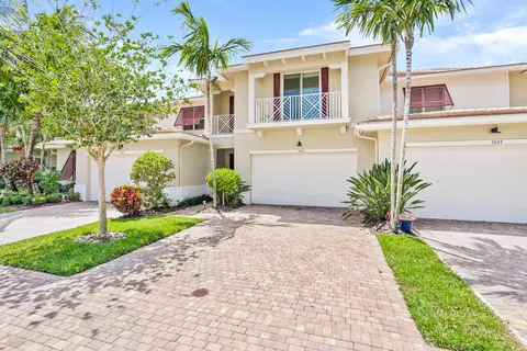 3041 Princeton Ln, Palm Beach Gardens, FL 33418