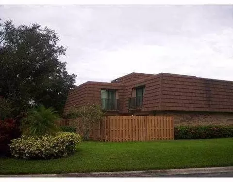 2575 Lakeview, Hollywood, FL 33026