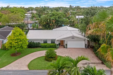 81 SE 10 St, Pompano Beach, FL 33060