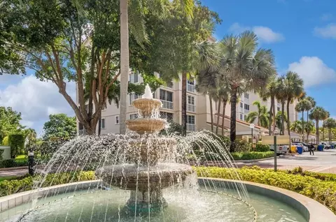 17031 Boca Clb #66B, Boca Raton, FL 33487