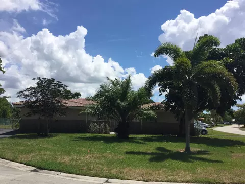 3608 NW 104th Ave #E, Coral Springs, FL 33065