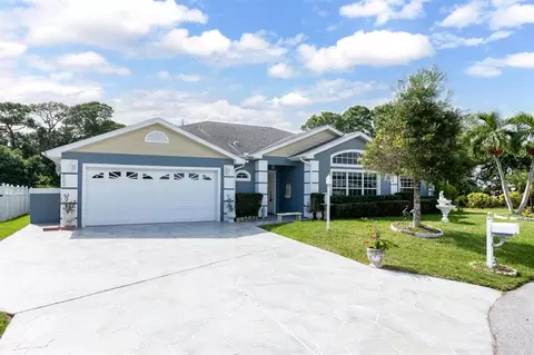 6884 Bronte Cir, Port Saint Lucie, FL 34952