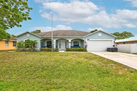 838 SE Odonnell Ln SE, Port Saint Lucie, FL 34983