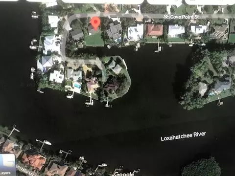 9264 SE Cove Point St, Jupiter, FL 33469