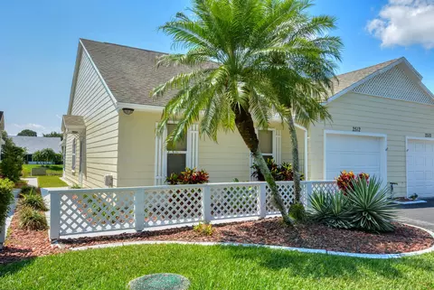 2512 SE Tropical East Cir, Port Saint Lucie, FL 34952