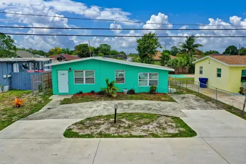 1381 Silver Beach Rd, Riviera Beach, FL 33404