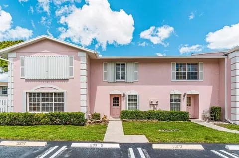 233 Foxtail Dr #G, Greenacres, FL 33415