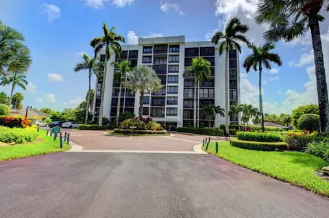 6895 Willow Wood Dr #1025, Boca Raton, FL 33434
