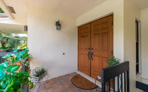 7809 Lakeside Blvd #G20-2, Boca Raton, FL 33434