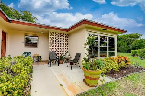 5250 NW 3rd Ct #D, Delray Beach, FL 33445