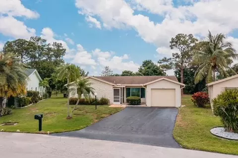 4175 Pine Green Run, Lake Worth, FL 33467