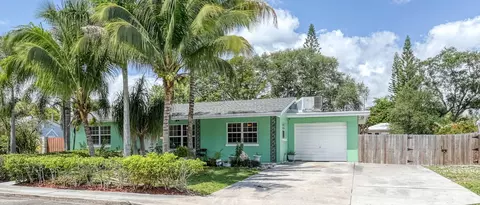 525 N C St, Lake Worth Beach, FL 33460