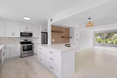 3286 Arcara #101, Lake Worth, FL 33467