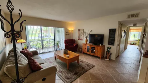 1108 Green Pne #A1, West Palm Beach, FL 33409