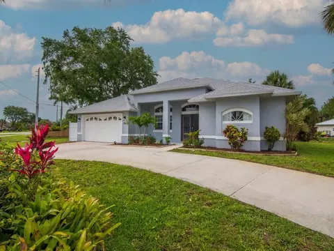 1391 Barber St, Sebastian, FL 32958