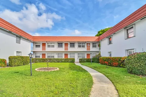 2600 SE Ocean #JJ-17, Stuart, FL 34996